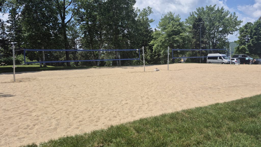 Terrains de volleyball